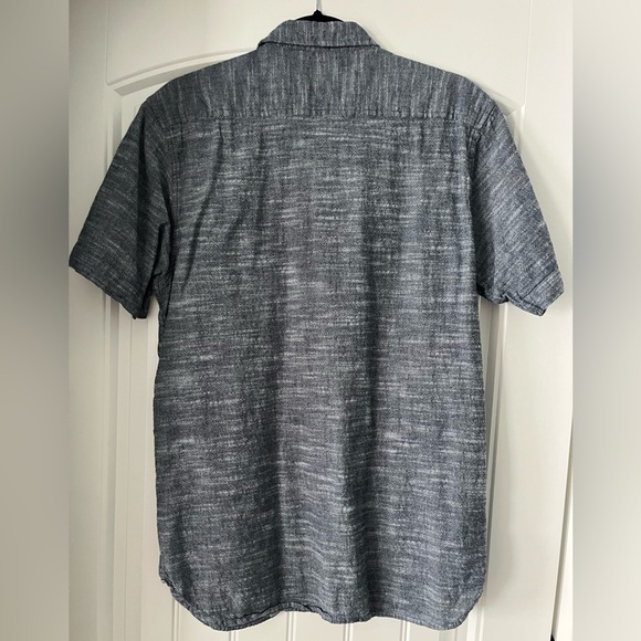 Haggar Bluish-Gray Casual Button Down Shirt - Medium - Picture 4 of 4